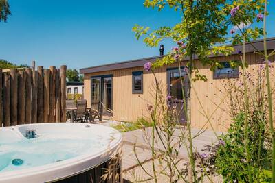 2 - 4-persoons Voortse Villa Wellness