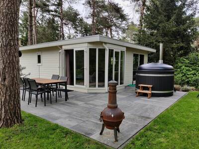 Carré Hottub 6