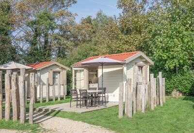 Kampeerchalet de Zeester