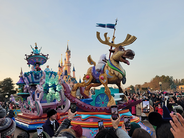A Frozen themed float in the Disney Stars on Parade