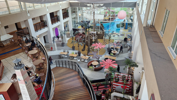 Explorers Hotel Parnter hotel with cinema, swimming paradise and indoor playground