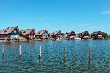 Holiday homes with their own jetty at the Beach Resort Makkum holiday park