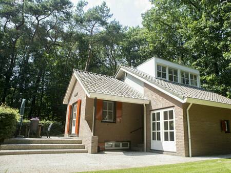 Detached holiday home for 8 people at holiday park Beerze Bulten