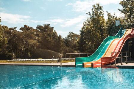 Slides in the outdoor pool of holiday park Beerze Bulten