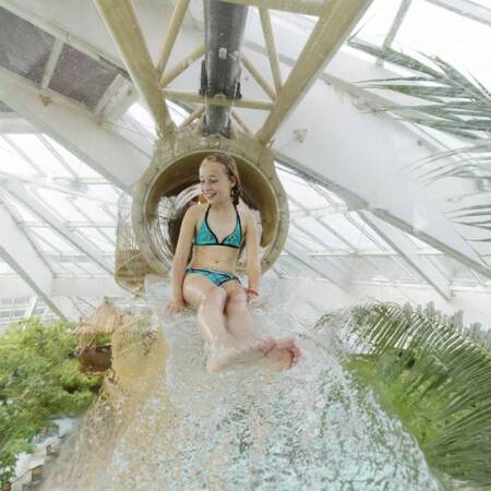 Monkey Splash, a large water slide in the Aqua Mundo of Center Parcs De Vossemeren