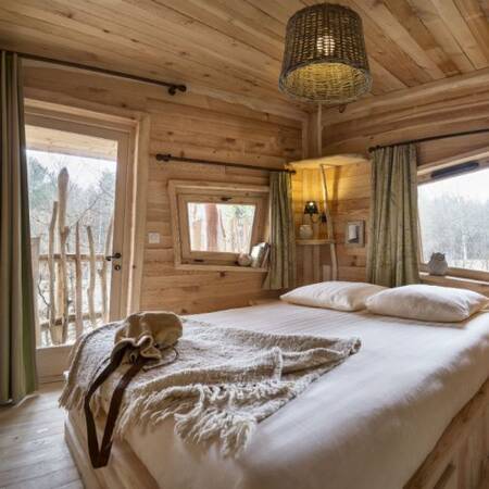 Center Parcs Le Bois aux Daims bedroom tree house