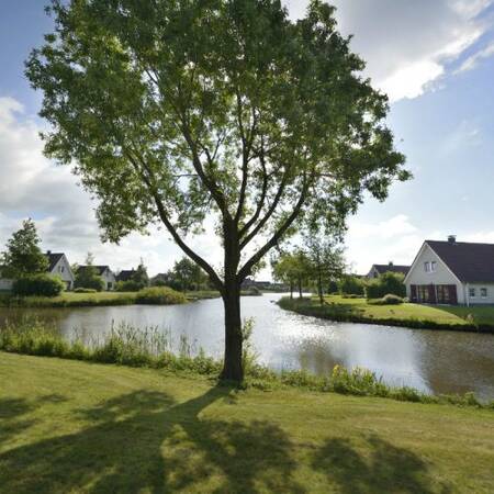 The holiday homes at Center Parcs Parc Sandur are located on beautiful water features