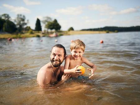 Have a nice swim in the recreational lake of Center Parcs Park Bostalsee