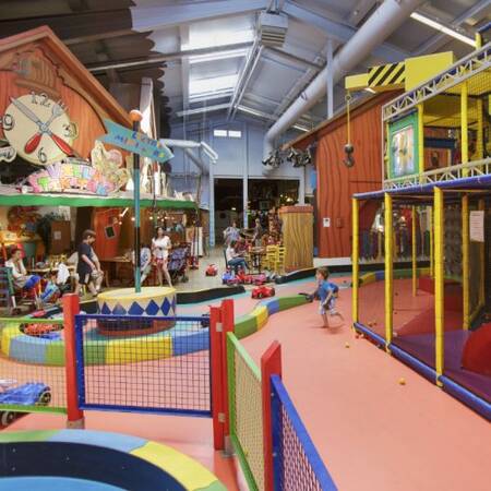 Children playing in the indoor playground at Center Parcs Park Eifel