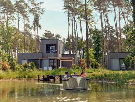 A waterfront cottage at Center Parcs Terhills Resort