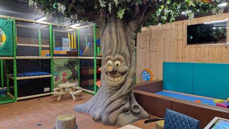 The small indoor playground of holiday park De Thijmse Berg
