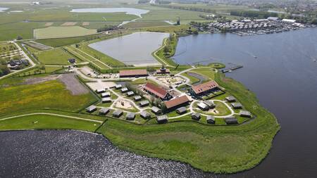 Aerial view of the Dutchen Erfgoedpark de Hoop holiday park and the Uitgeestermeer