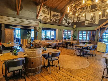 Impression of the restaurant at holiday park EuroParcs Beekbergen