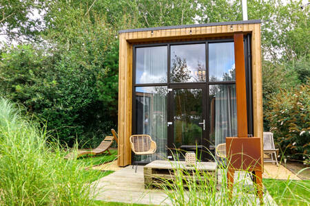 A Tiny House with a garden at the EuroParcs Buitenhuizen holiday park