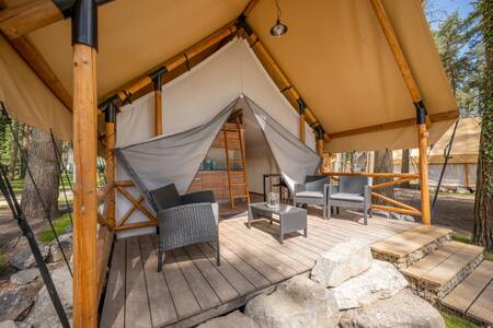 Lodge with veranda at the EuroParcs Hoge Kempen holiday park