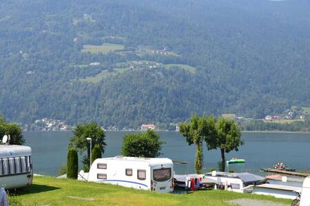Caravans at the campsite at Europarcs Ossiacher See