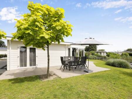 Holiday home type "Beach House Deluxe" on holiday park Familiehuis Nunspeet
