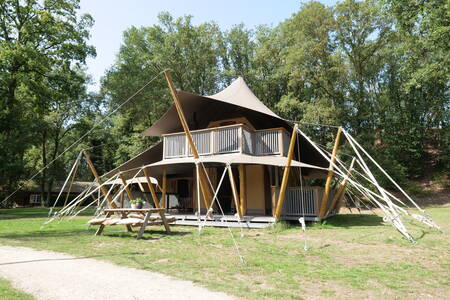 King's lodge with hot tub for 4-8 people at the Sandberghe holiday park