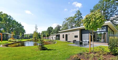 Lodge Grand Modern at De Lochemse Berg holiday park