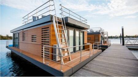 "Floating House", a kind of houseboat on the Leukermeer at holiday park Leukermeer