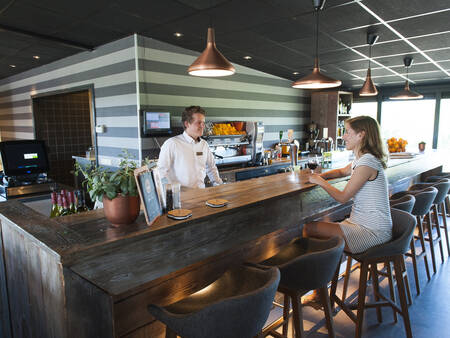 The bar of Brasserie Sandz at the Landal Beach Resort Ooghduyne . holiday park