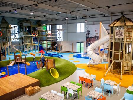 The large indoor play paradise of the Landal Esonstad holiday park