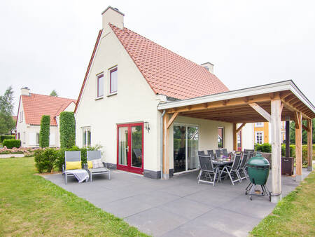 10-person villa 10EL at holiday park Landal Kasteeldomein De Cauberg