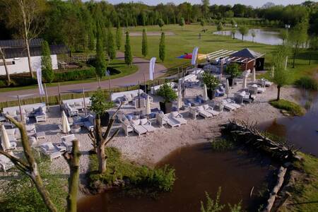 Recreation Beach with sunbeds at the Landal Klein Oisterwijk holiday park
