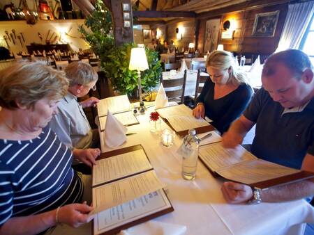 Cozy dining out in restaurant De Schouwse Hoeve at holiday park Landal Resort Haamstede