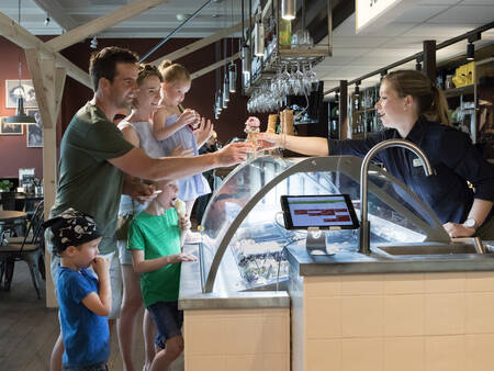 Buy an ice cream in the brasserie at Landal Twenhaarsveld holiday park