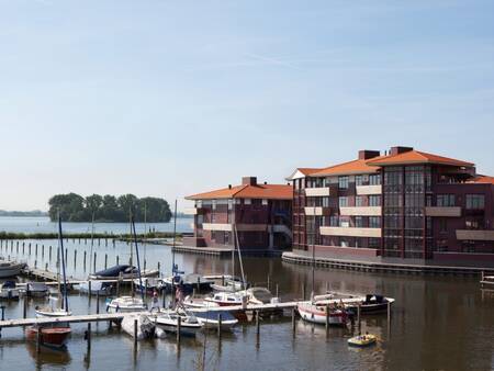 You can also rent boats in the marina of the Landal Waterparc Veluwemeer holiday park