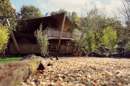 Luxury glamping tent at the holiday park Resort de Parel