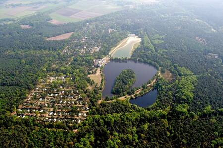 Aerial photo of holiday park Roompot Bospark 't Wolfsven in the woods