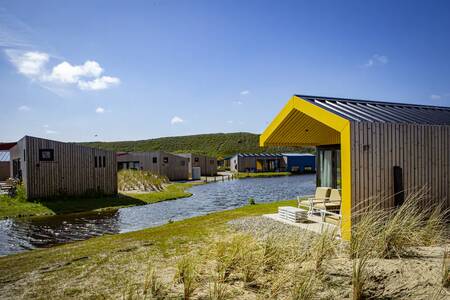 Detached holiday homes on the water at the Roompot Callantsoog holiday park