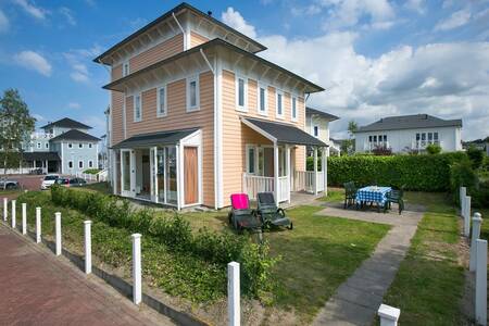 Detached holiday home with a spacious garden at the Roompot Cape Helius holiday park