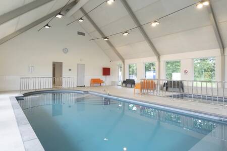 The indoor pool at the Roompot De Heihorsten holiday park