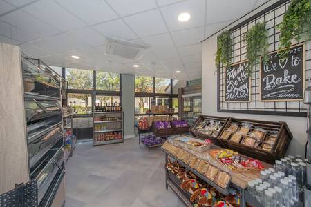 The mini market with fresh sandwiches at the Roompot De Soeten Haert holiday park