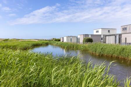 Detached holiday homes on the water at Roompot Holiday Park Callassande