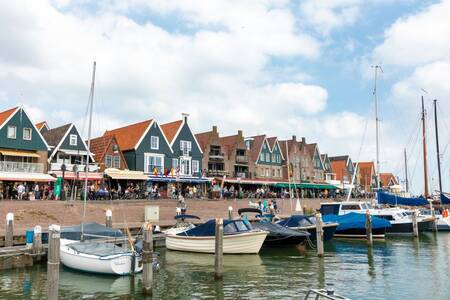 The port of Volendam - Roompot Marinapark Volendam