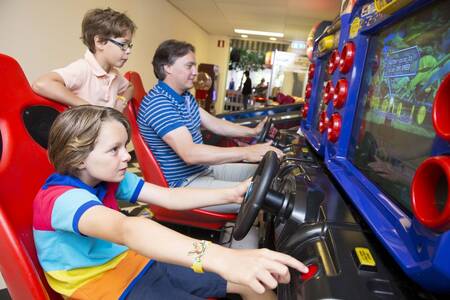 The arcade at the Roompot North Sea holiday park Résidence De Banjaard