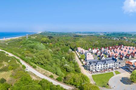 Aerial photo of the Roompot Noordzee holiday park Résidence Dishoek, dunes and the North Sea beach