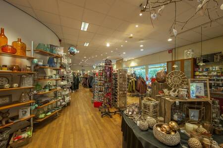 The gift shop with nice knick knacks at Roompot Vakantiepark Weerterbergen