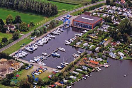 Marina next to the Roompot Waterpark Langelille holiday park