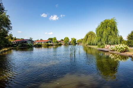 Holiday homes on the water at the Topparken Residence Lichtenvoorde holiday park