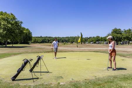 Golfen op golfbaan Les Alicourts