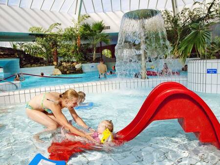 slide swimming pool swimming paradise at Center Parcs Eifel